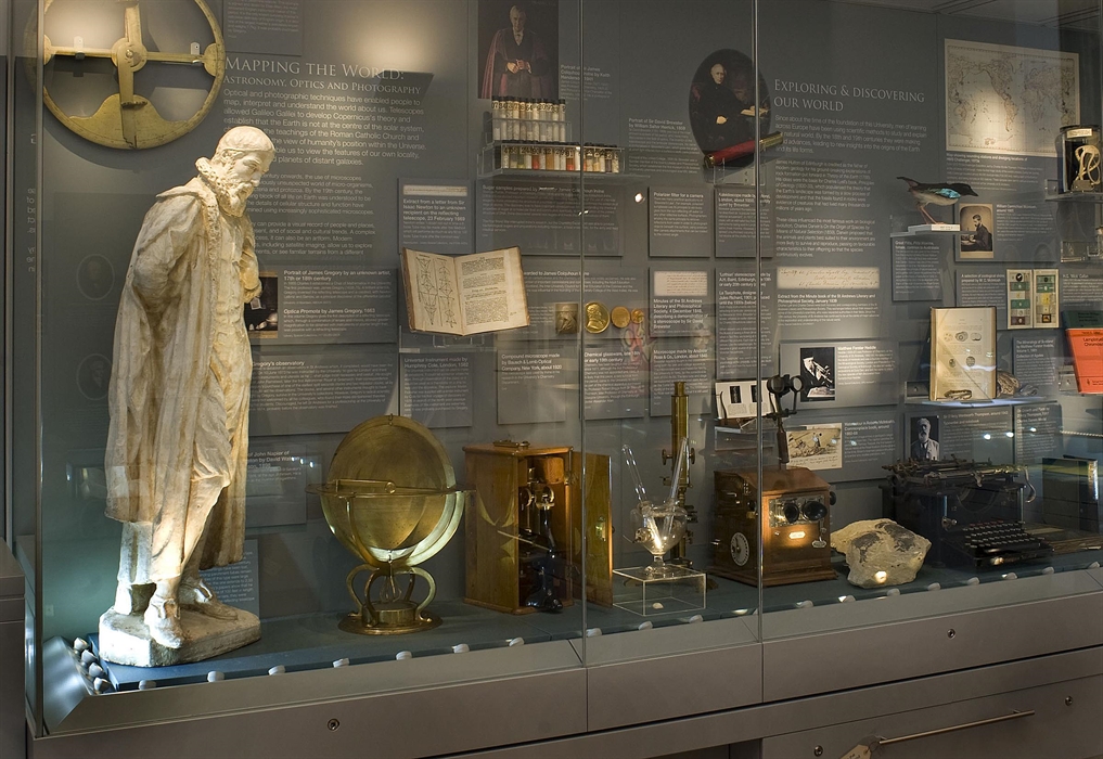 archival display cases